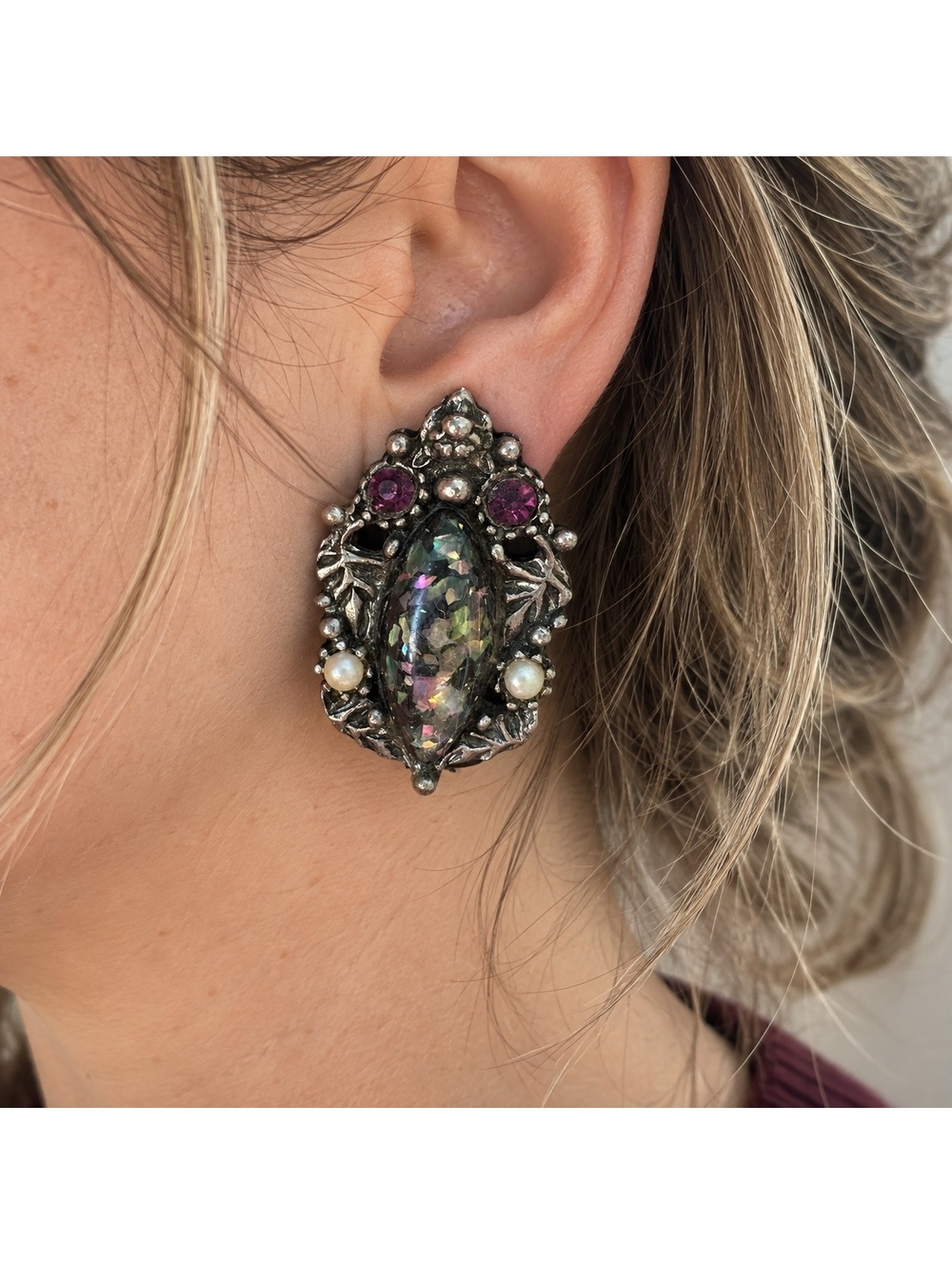 Vintage Clip On Statement Earrings Iridescent Aurora Borealis Purple Rhinestone